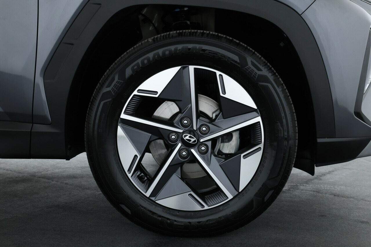 Hyundai Tucson image 4