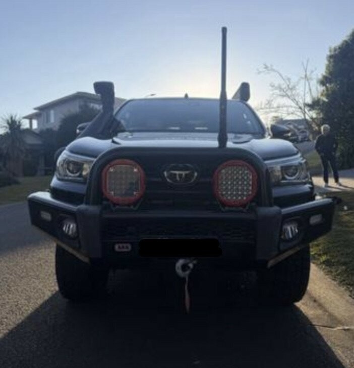Toyota Hilux image 3