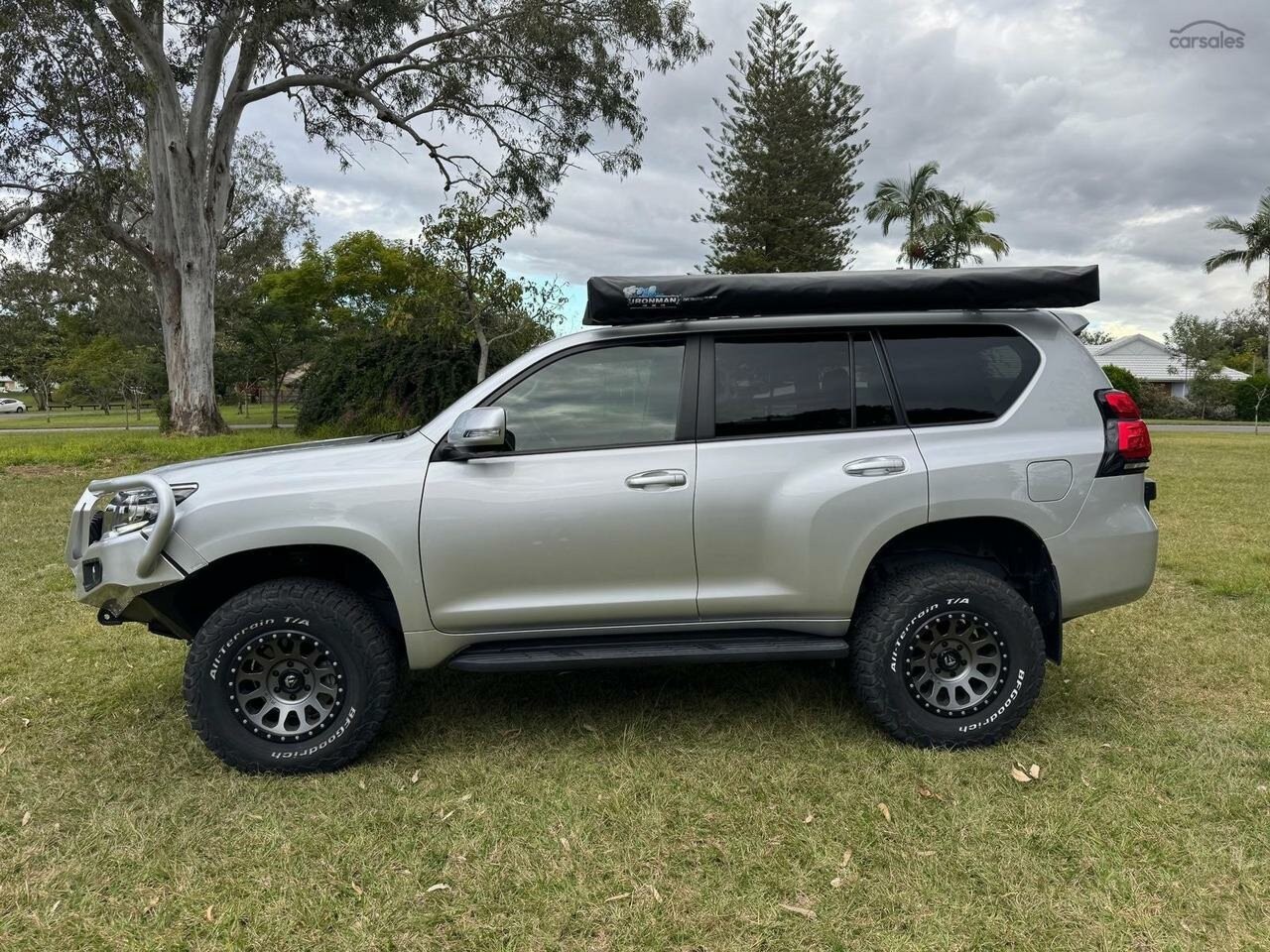 Toyota Landcruiser Prado image 3