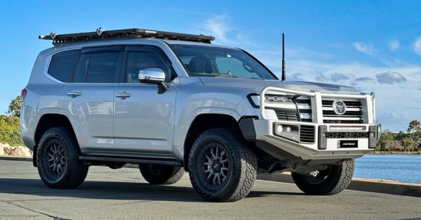 Toyota Landcruiser image 1