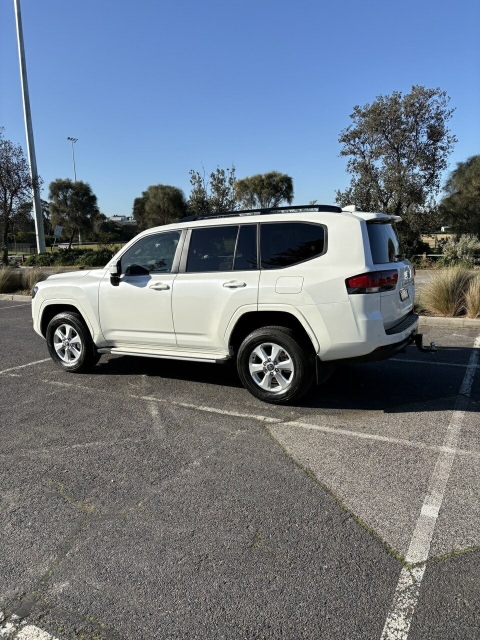 Toyota Landcruiser image 3