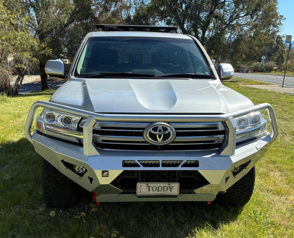 Toyota Landcruiser image 3