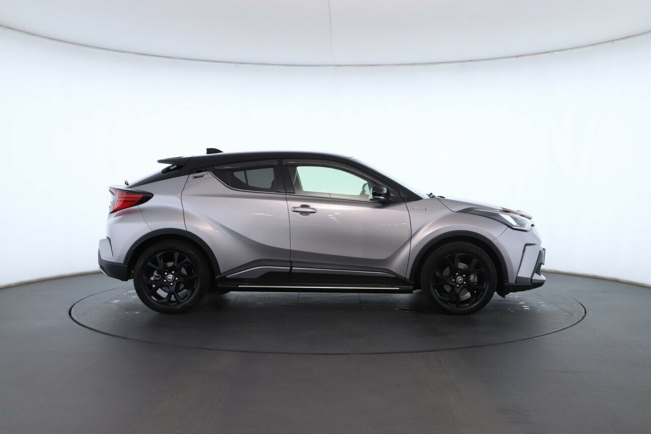 Toyota C-hr image 3