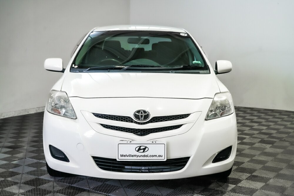 Toyota Yaris image 3