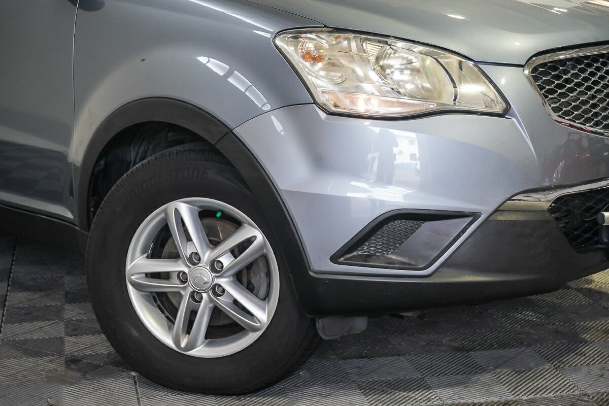 Ssangyong Korando image 2
