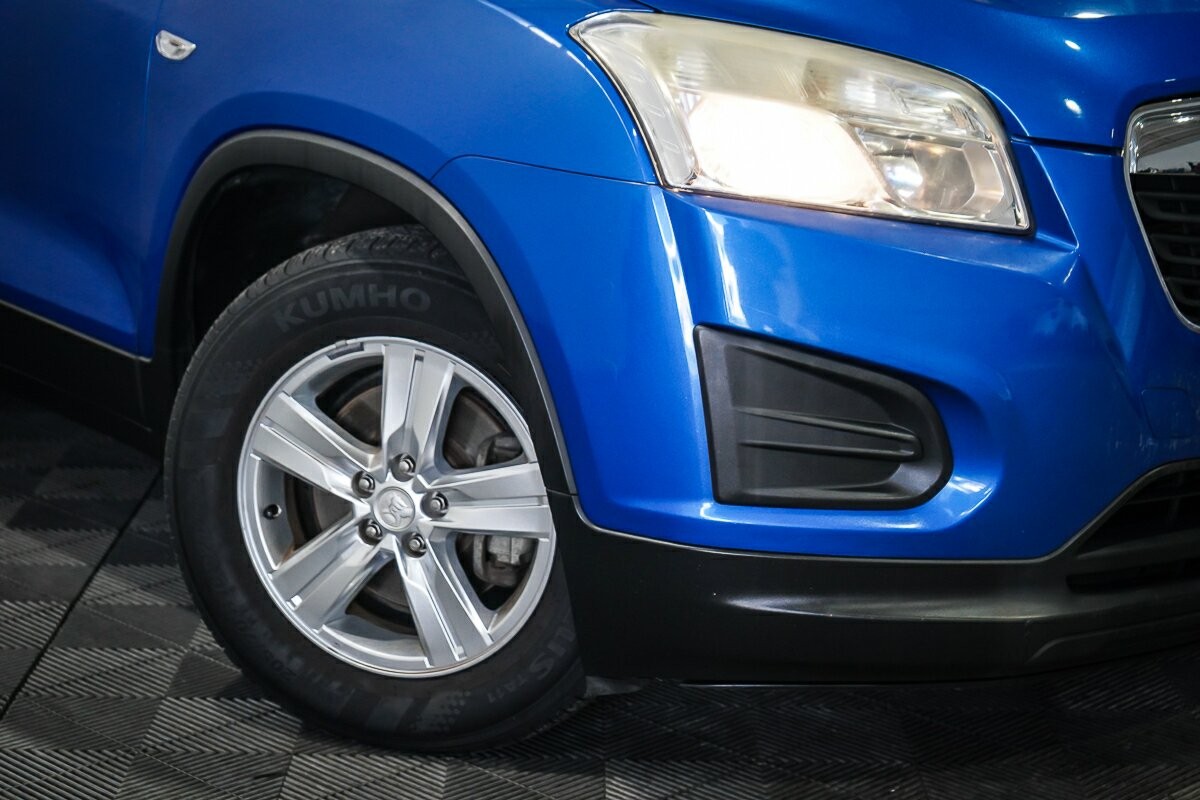 Holden Trax image 2