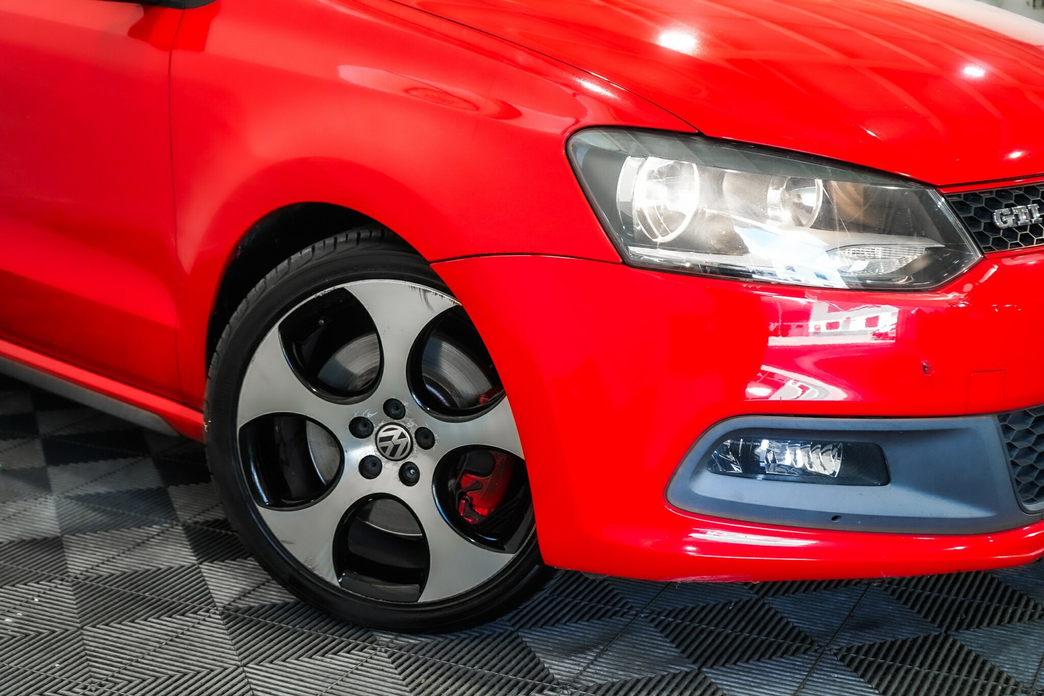 Volkswagen Polo image 2