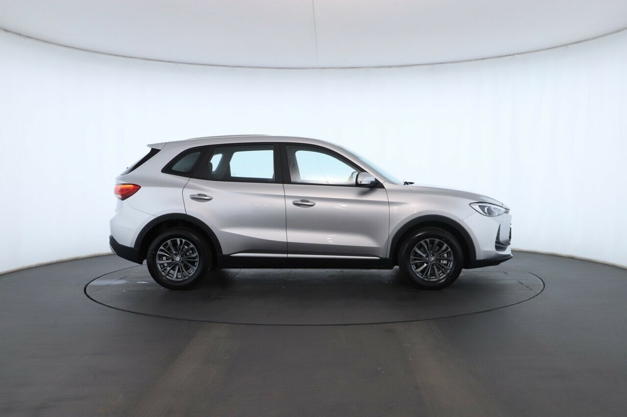 MG Zs image 2