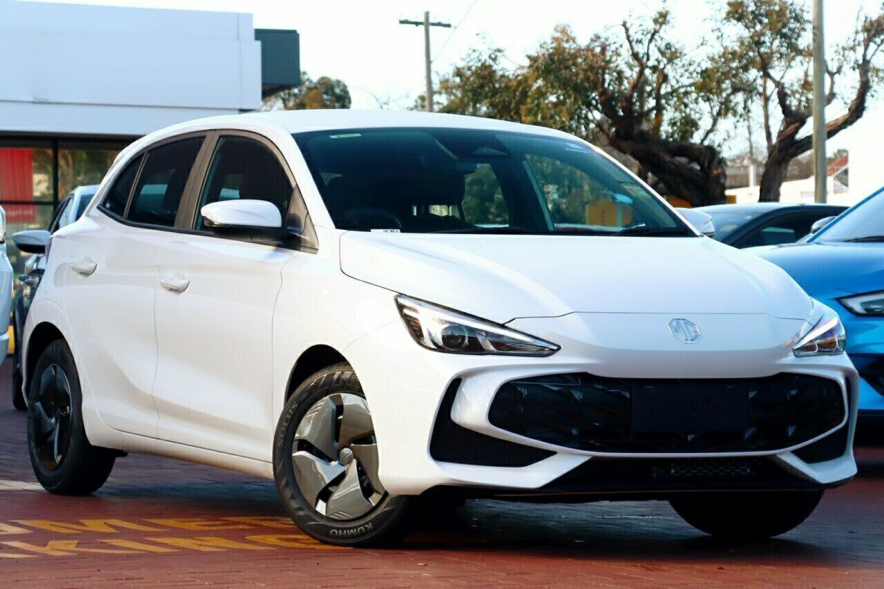 MG Mg3 image 1