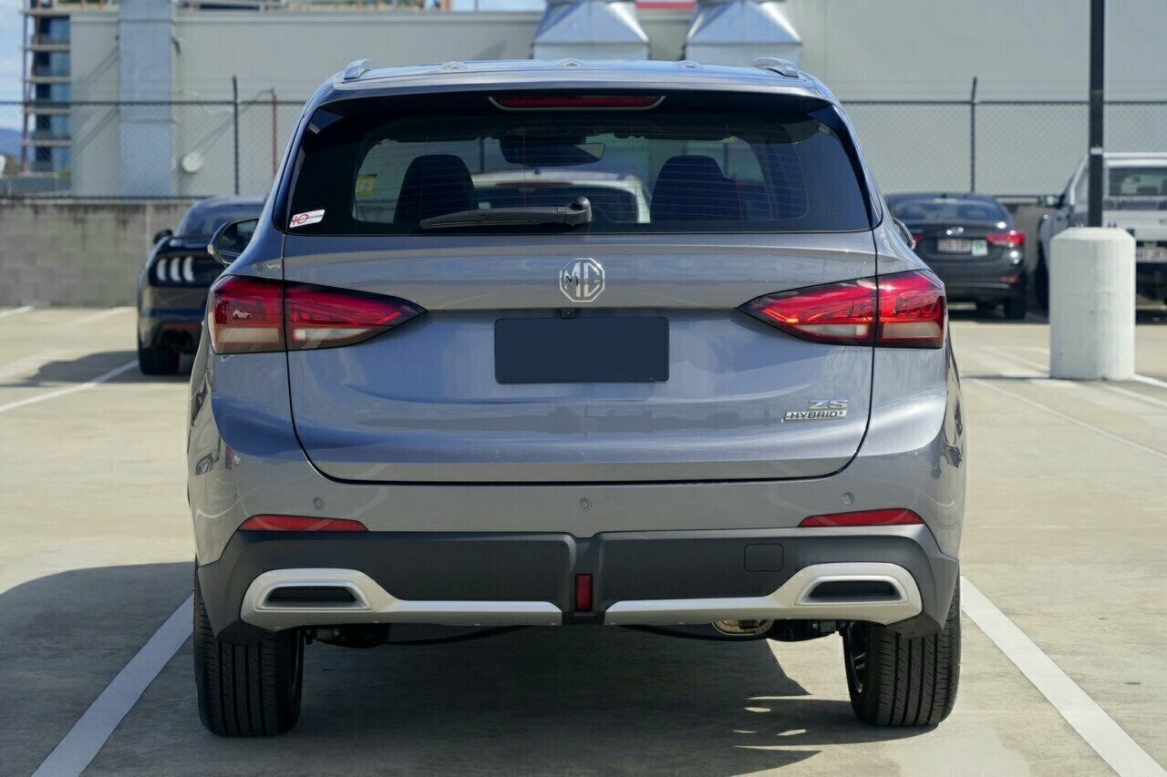 MG Zs image 3