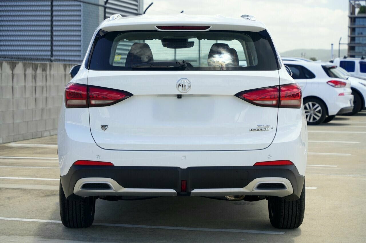 MG Zs image 3