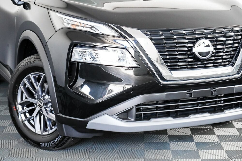 Nissan X-trail image 2