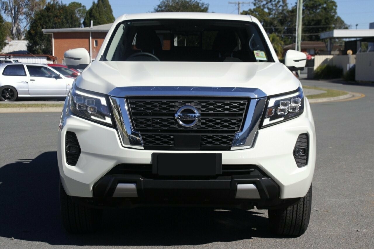 Nissan Navara image 4