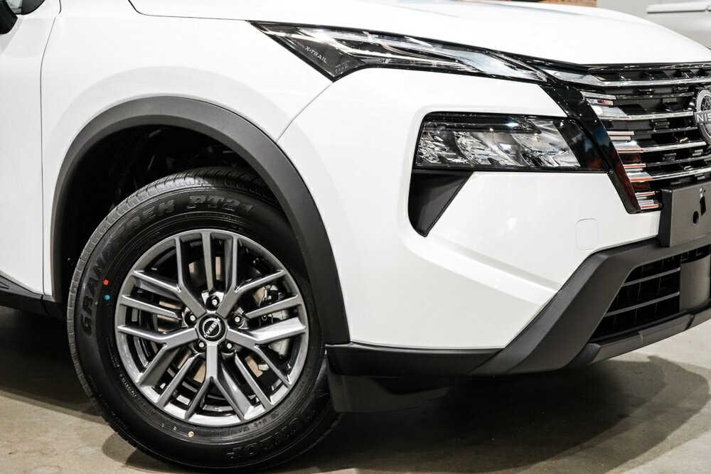 Nissan X-trail image 2
