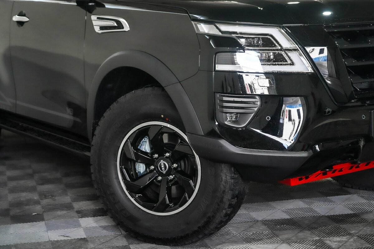Nissan Patrol image 2