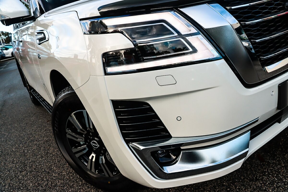 Nissan Patrol image 2