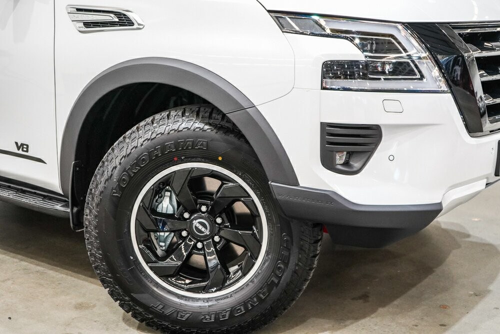 Nissan Patrol image 2