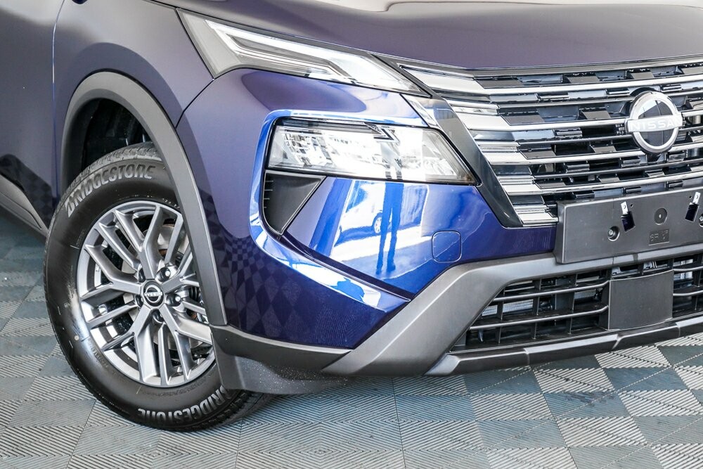 Nissan X-trail image 2