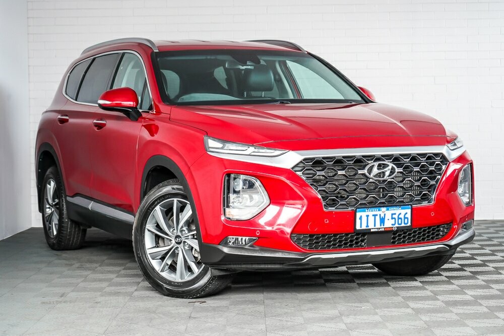 Hyundai Santa Fe image 1