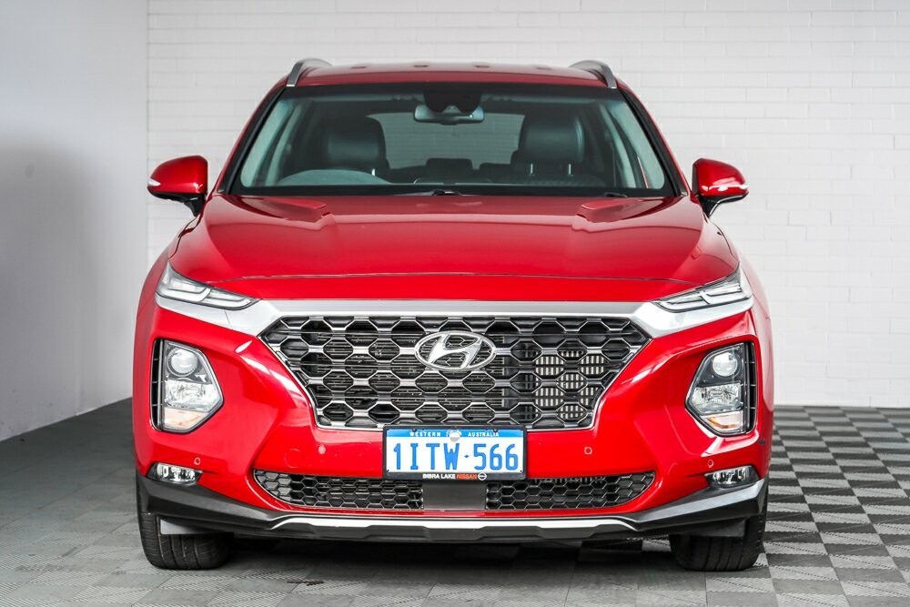 Hyundai Santa Fe image 3