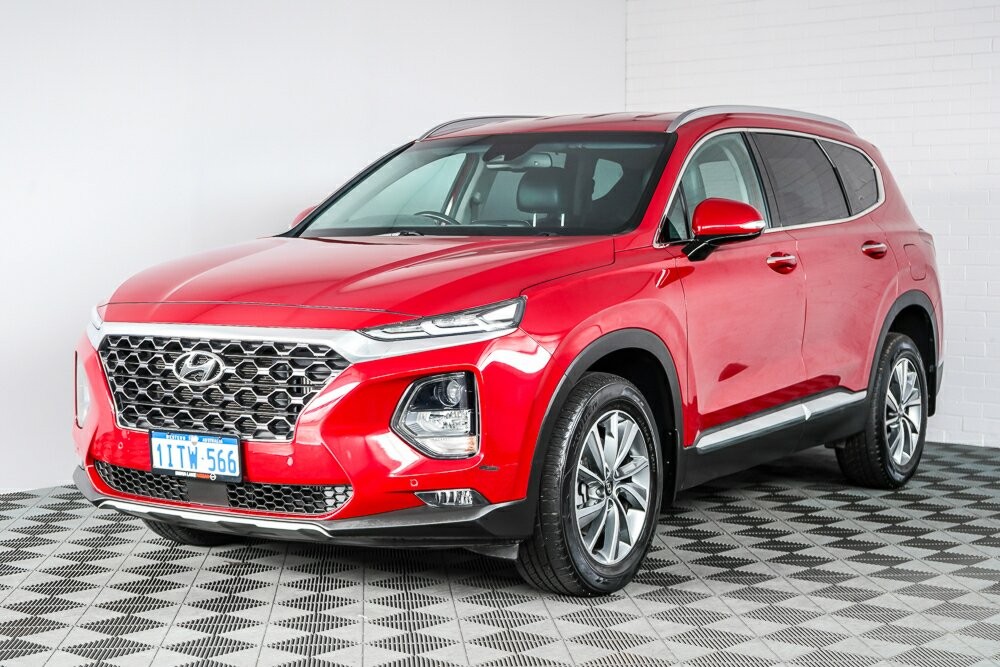 Hyundai Santa Fe image 4