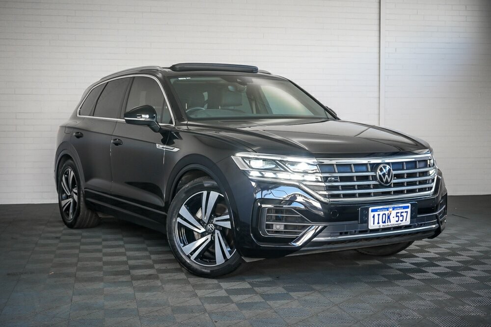 Volkswagen Touareg image 1