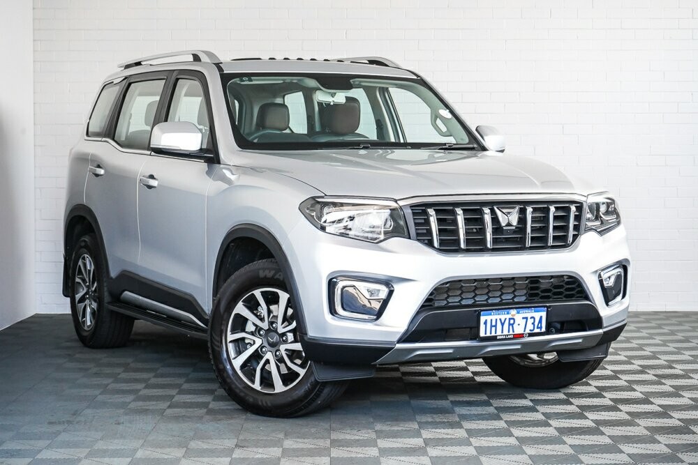 Mahindra Scorpio image 1