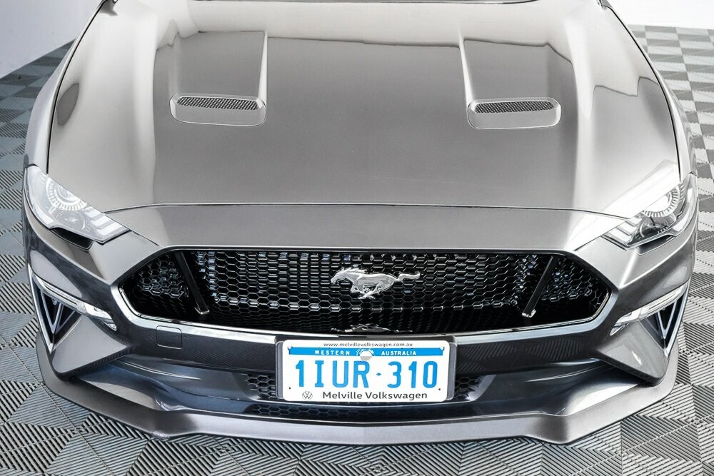Ford Mustang image 3