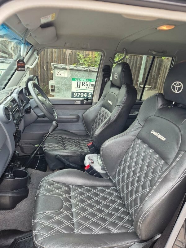 Toyota Landcruiser image 4