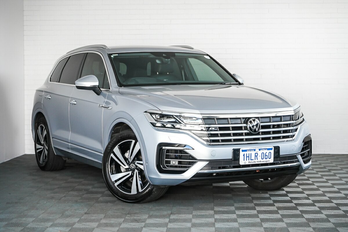 Volkswagen Touareg image 1