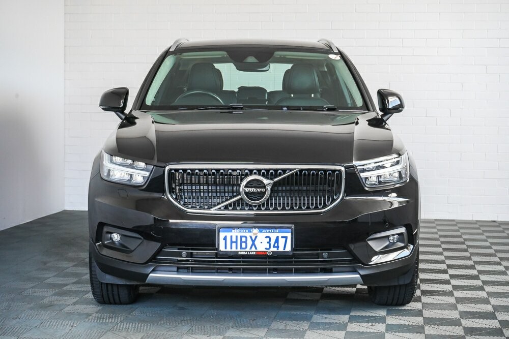 Volvo Xc40 image 3