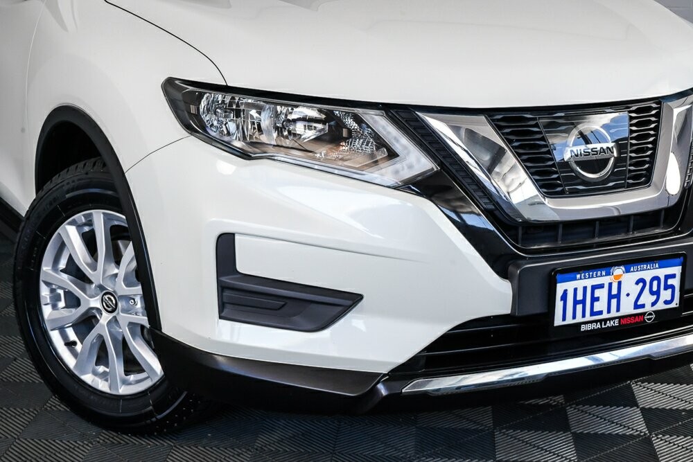 Nissan X-trail image 2