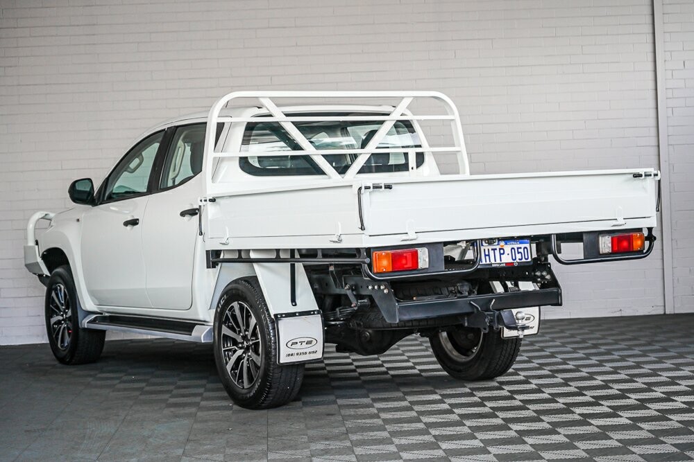 Mitsubishi Triton image 4