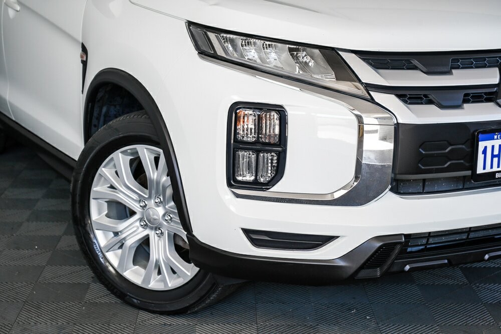 Mitsubishi Asx image 2