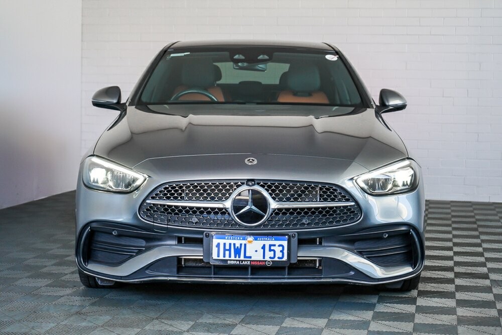 Mercedes Benz C-class image 3