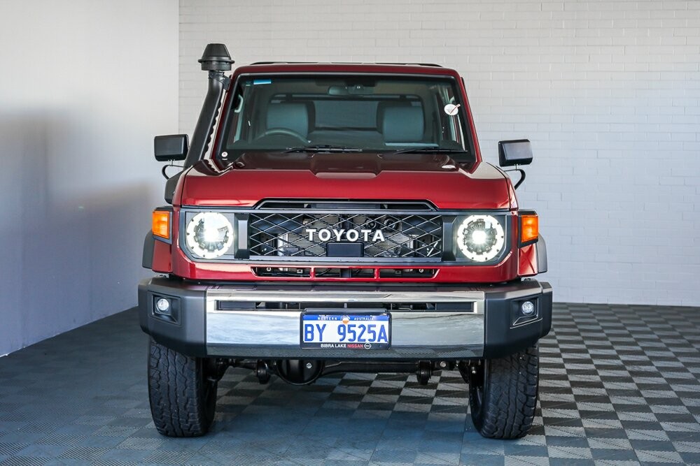 Toyota Landcruiser image 3