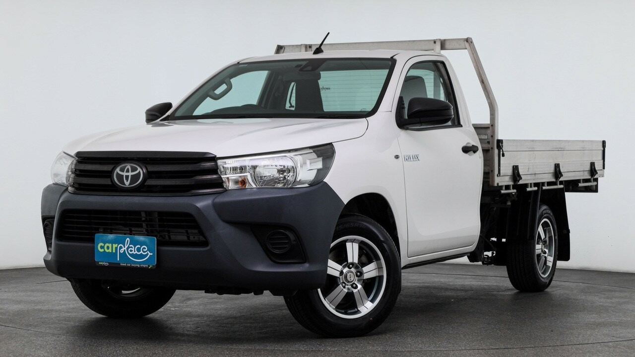 Toyota Hilux image 1