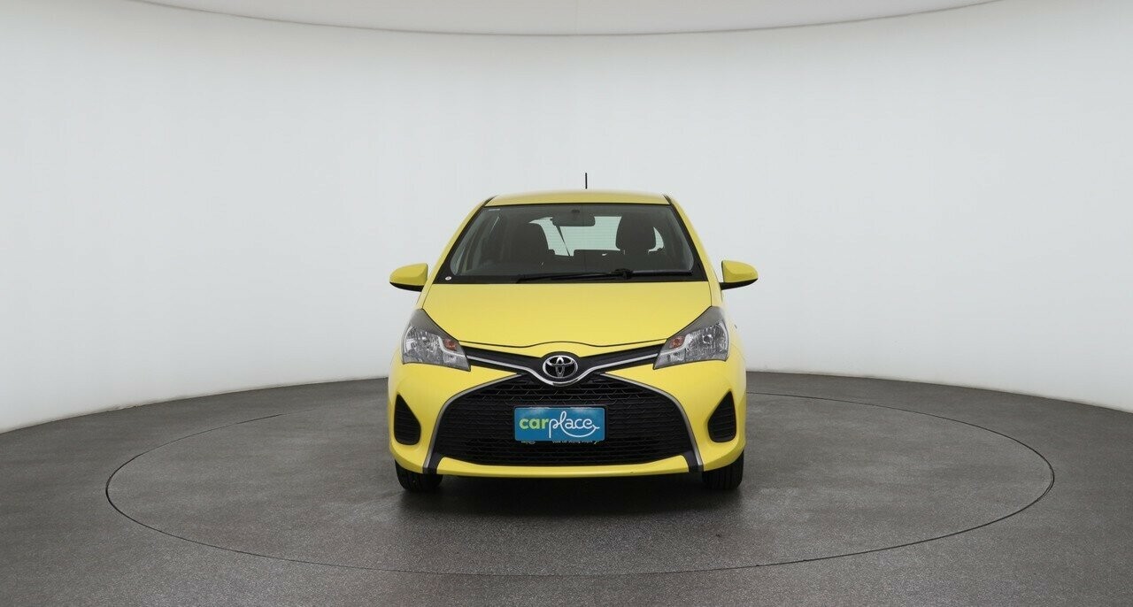 Toyota Yaris image 2