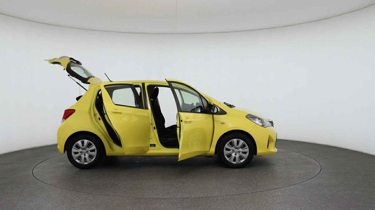 Toyota Yaris image 4