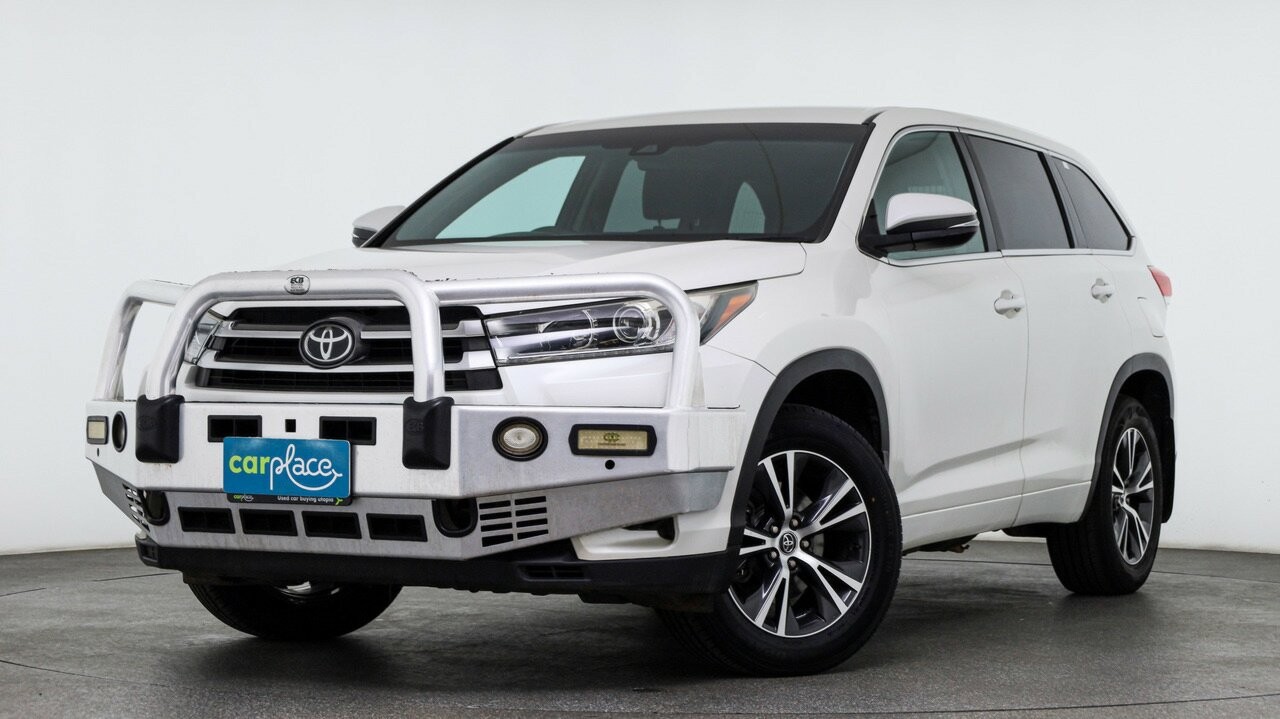Toyota Kluger image 1