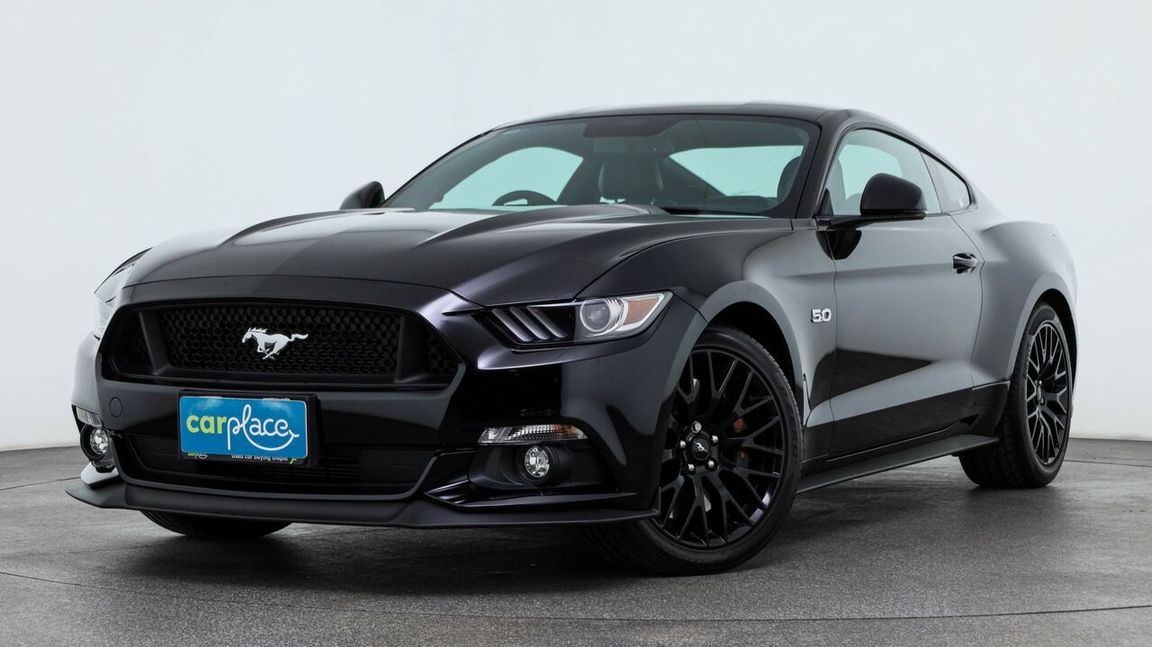 Ford Mustang image 1