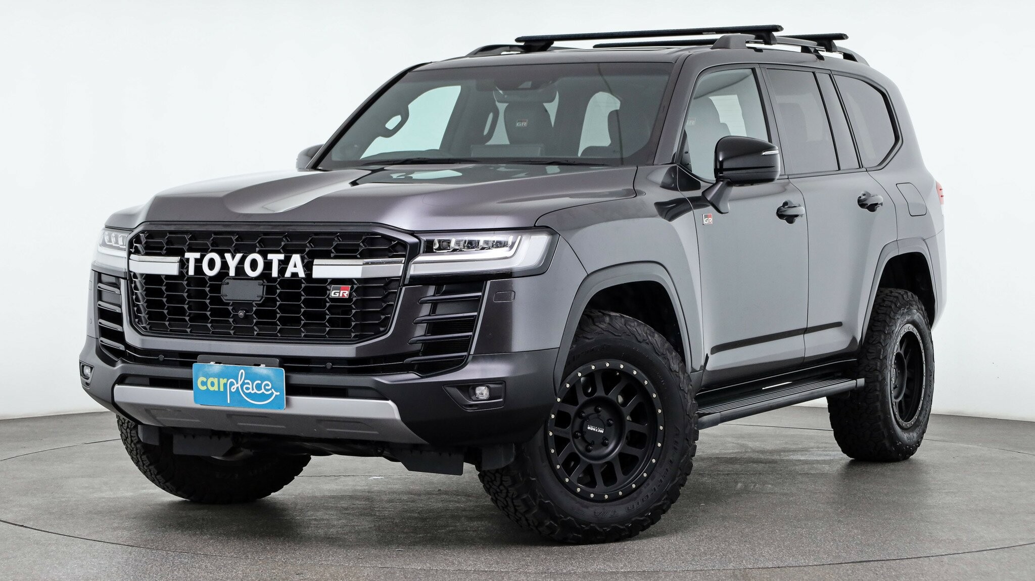 Toyota Landcruiser image 2