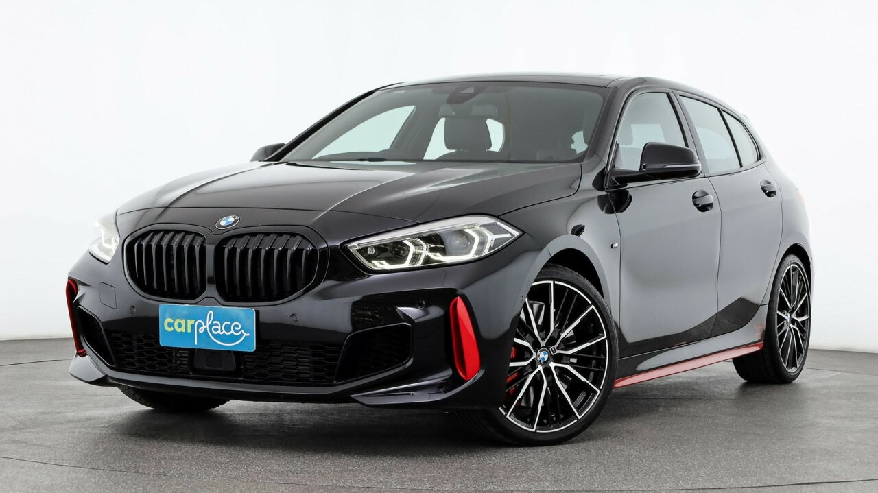 BMW 1 Series image 1