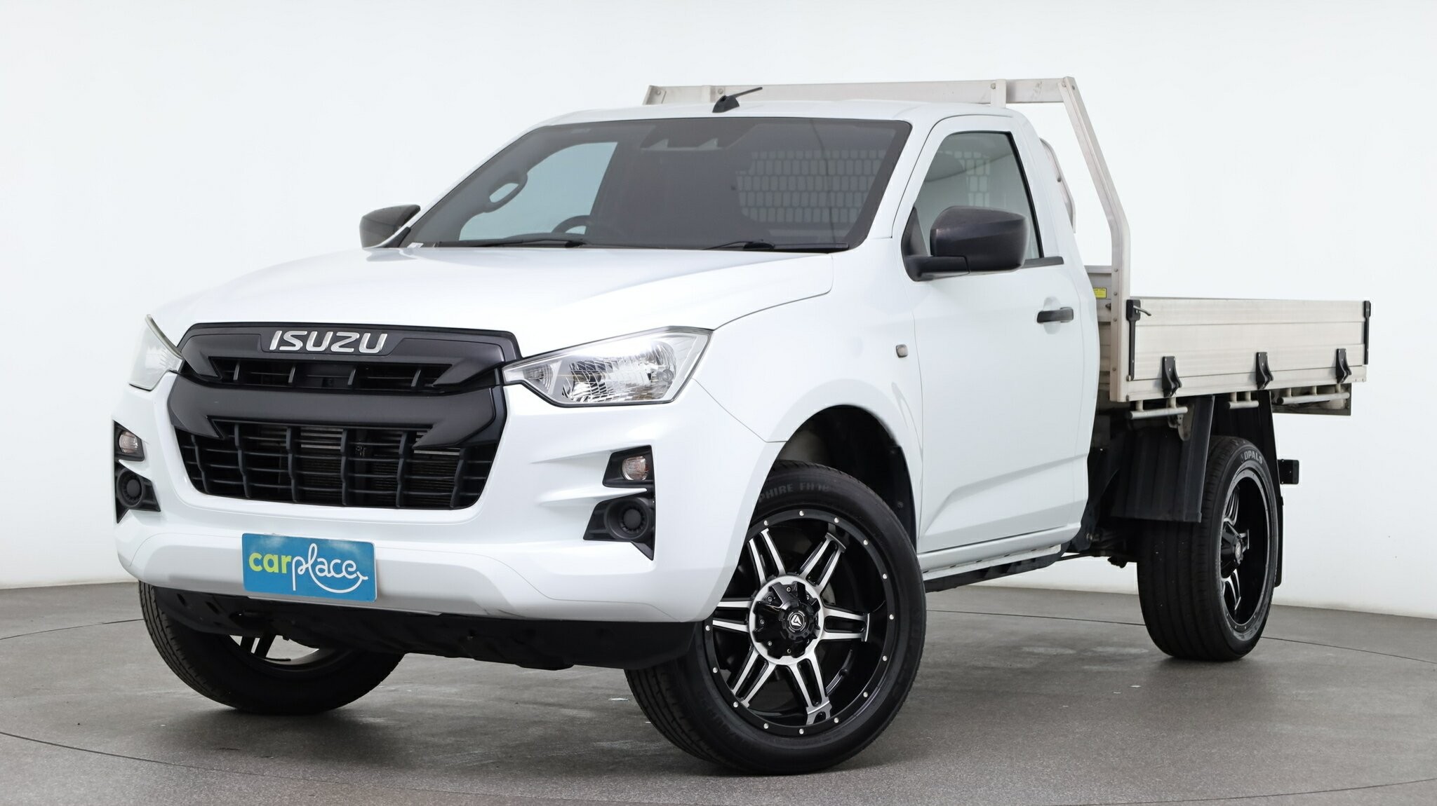Isuzu D-max image 2