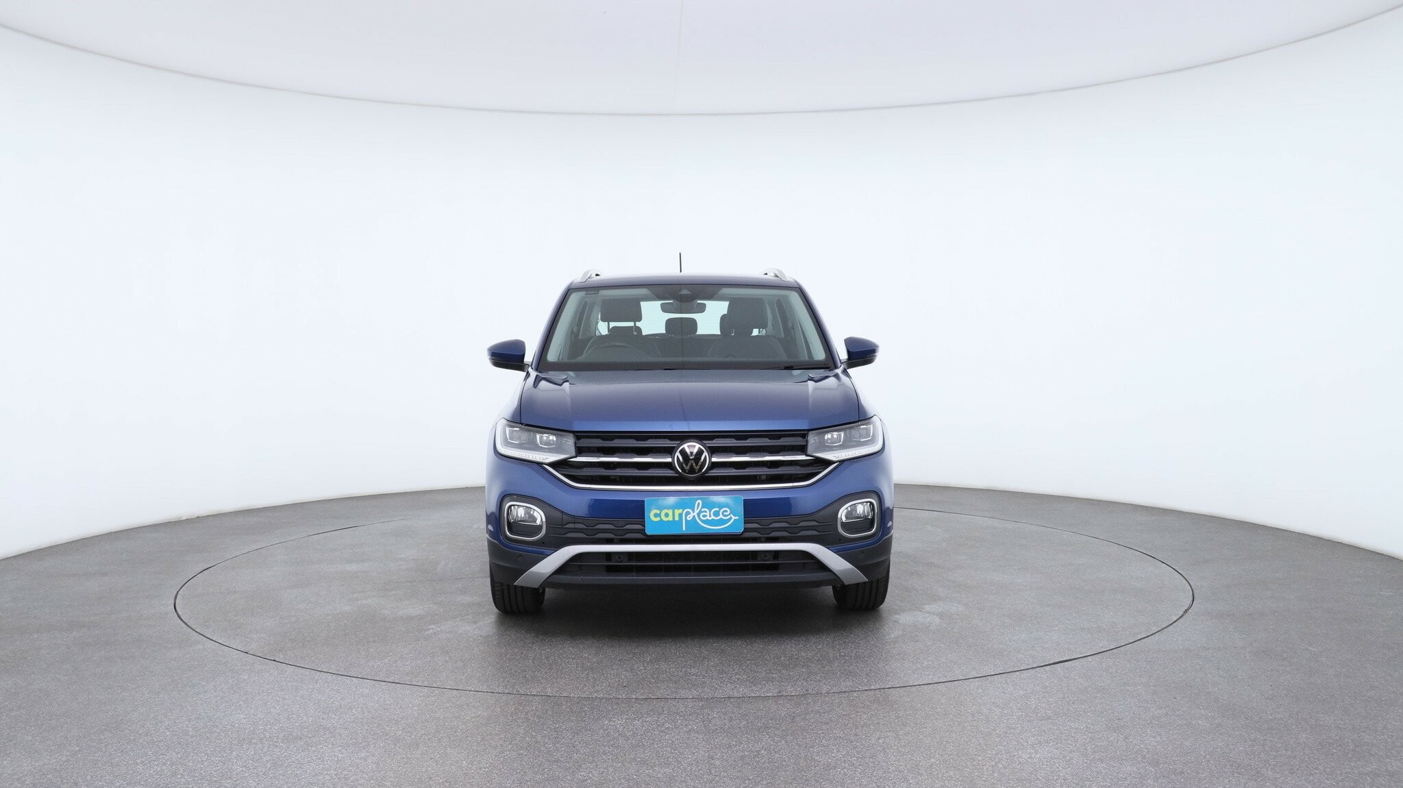 Volkswagen T-cross image 2