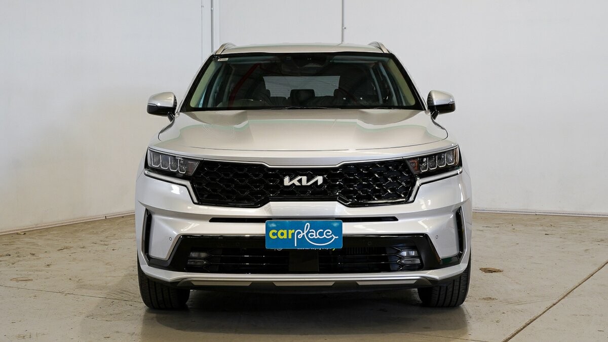 Kia Sorento image 2