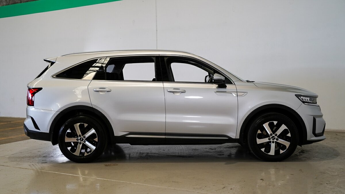 Kia Sorento image 3