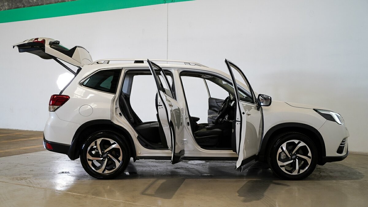 Subaru Forester image 4