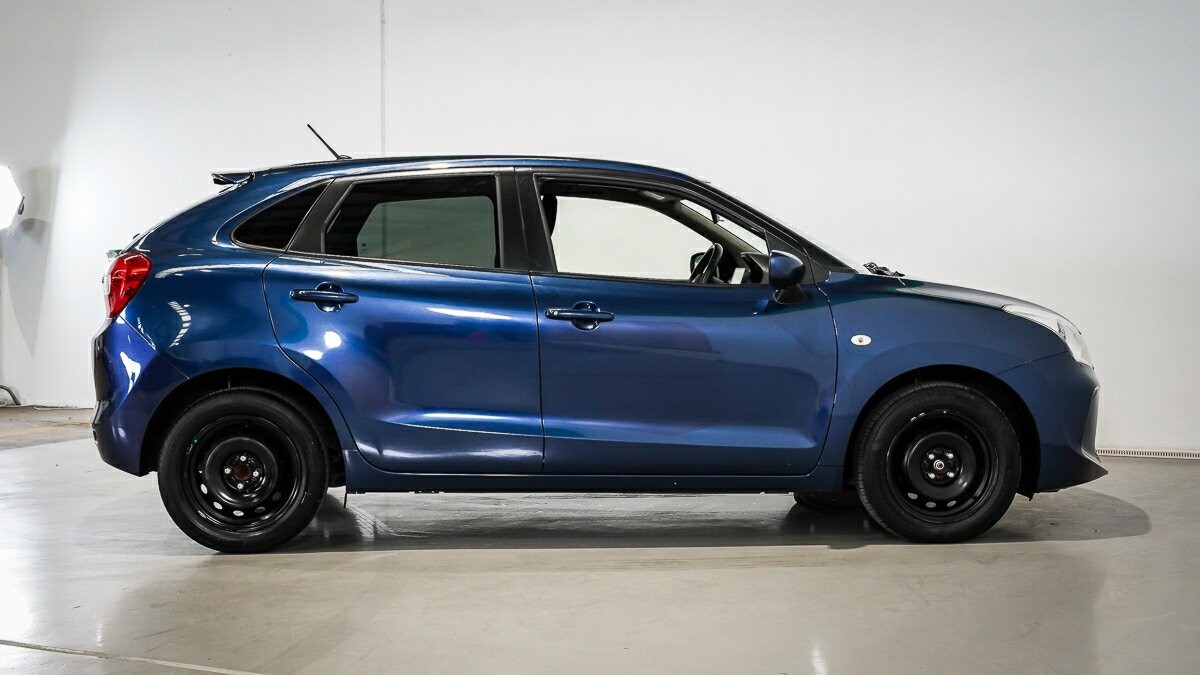 Suzuki Baleno image 3