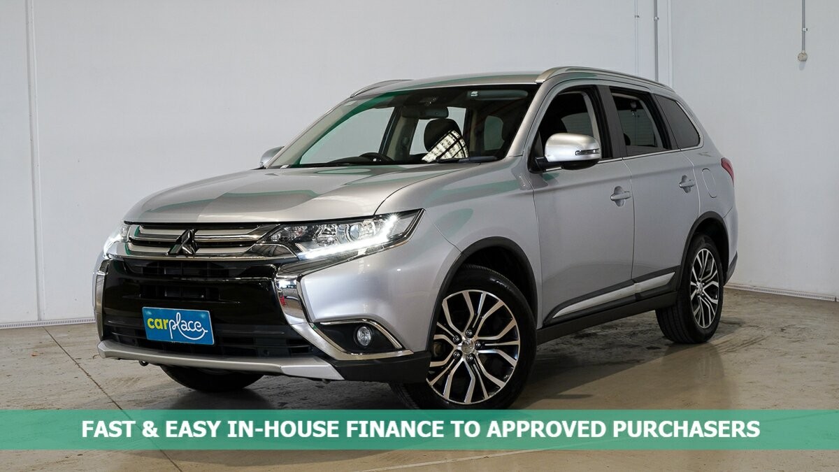 Mitsubishi Outlander image 1
